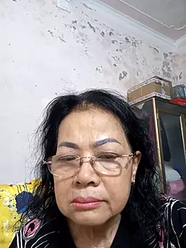 Hotestlove online show from 12-02-25, 10:55