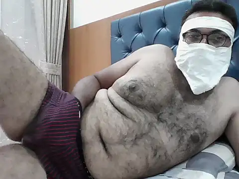 Snapshot of hornyboyslut1986 chatting on 10-18-25, 07:54 hornyboyslut1986 online show from 10-18-25, 07:54