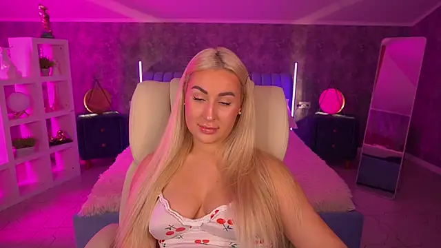 LiaBrazzerr online show from 04-27-26, 02:04