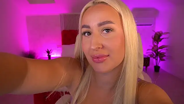 LiaBrazzerr online show from 06-29-26, 01:33