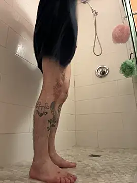 Crackkers online show from 11-03-25, 05:45