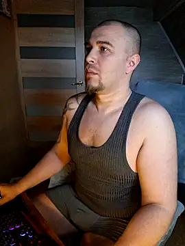 Foxyshaved online show from 04-16-26, 05:08