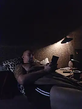 Foxyshaved online show from 10-02-25, 04:05