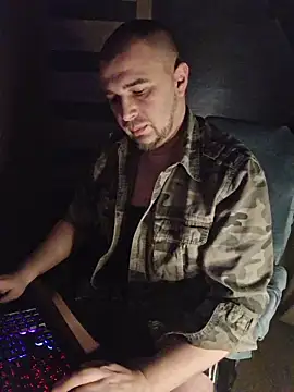 Foxyshaved online show from 02-06-26, 05:47