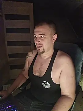 Foxyshaved online show from 11-02-25, 05:12