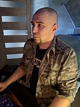 Foxyshaved online show from 03-24-26, 08:25