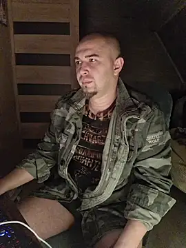 Foxyshaved online show from 11-12-25, 03:43