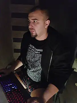 Foxyshaved online show from 11-03-25, 03:23