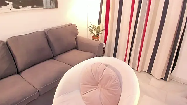 Raychell Black online show from 10-19-25, 02:31