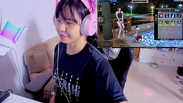 Kana G online show from 10-13-25, 05:25