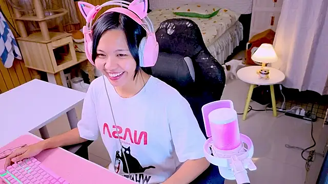 Kana G online show from 04-04-26, 02:23