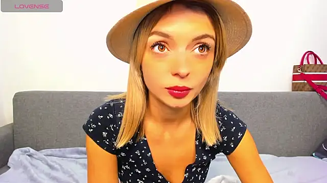  ellen meow  online show from 10-19-25, 06:32