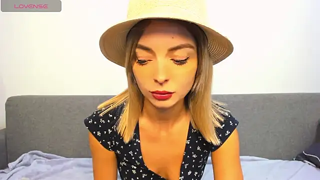  ellen meow  online show from 10-20-25, 10:10