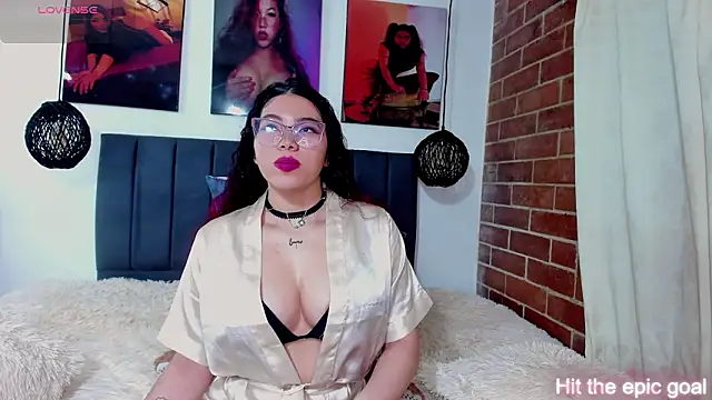 kyliejenner hot online show from 02-10-26, 03:16