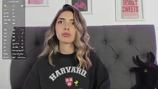 IsadoraGalle  online show from 02-13-26, 04:07