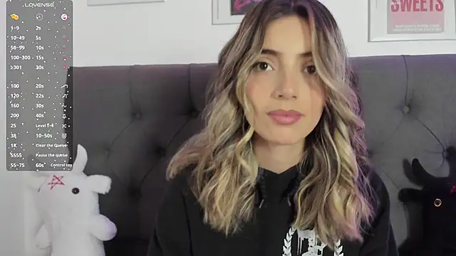 IsadoraGalle  online show from 02-24-26, 02:18