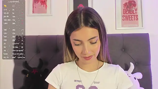 IsadoraGalle  online show from 03-25-26, 03:50