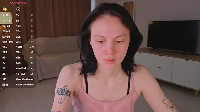 MaryCoopeer online show from 06-19-26, 05:13