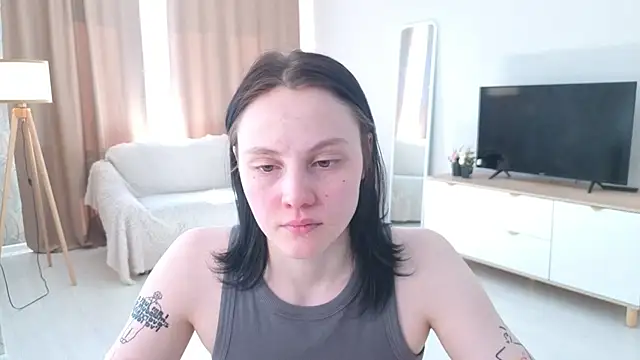 MaryCoopeer online show from 05-07-26, 05:33