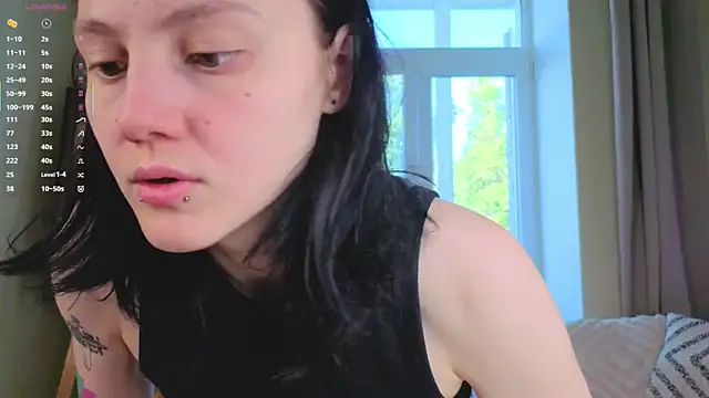 MaryCoopeer online show from 07-11-26, 05:08