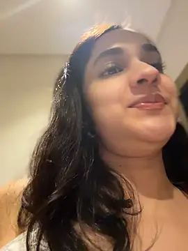 CuteeRose online show from 07-17-26, 05:54