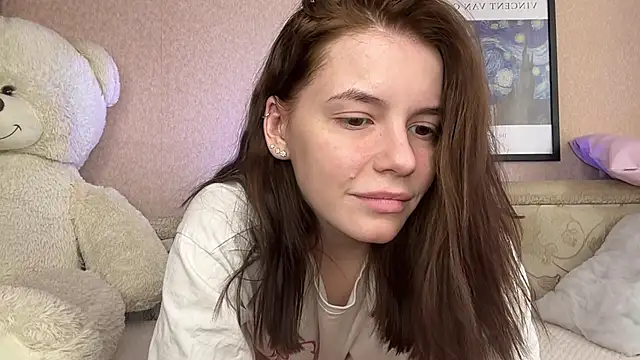 Snapshot of mia___mi chatting on 03-19-25, 11:06 mia mi online show from 03-19-25, 11:06