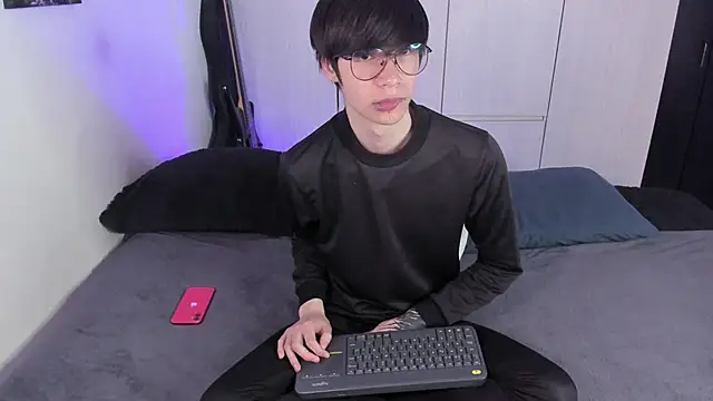 Snapshot of Aventure_Twinks chatting on 02-03-25, 06:17 Aventure Twinks online show from 02-03-25, 06:17