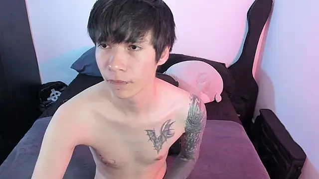 Snapshot of Aventure_Twinks chatting on 11-09-25, 12:58 Aventure Twinks online show from 11-09-25, 12:58