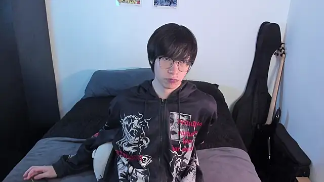 Aventure Twinks online show from 05-15-26, 11:25