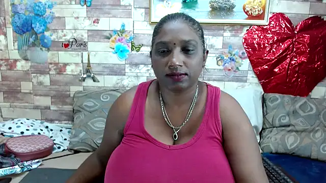 Snapshot of Indian_tracy chatting on 03-20-25, 12:43 Indian tracy online show from 03-20-25, 12:43