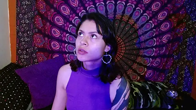 AbbySccott online show from 12-23-24, 03:33