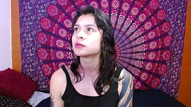 AbbySccott online show from 10-21-25, 11:04