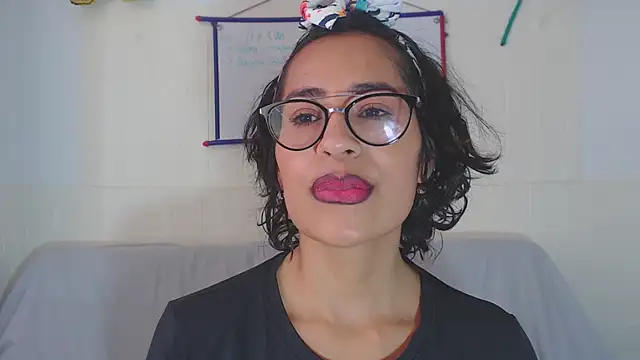 fantasty nylon online show from 09-11-25, 04:07