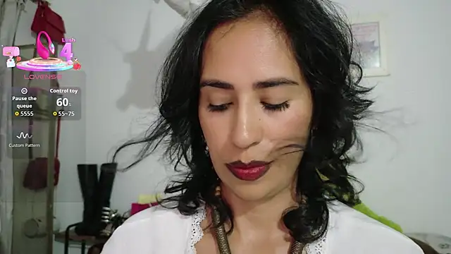 fantasty nylon online show from 07-12-26, 12:22