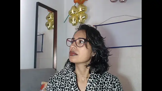 fantasty nylon online show from 10-01-25, 04:22