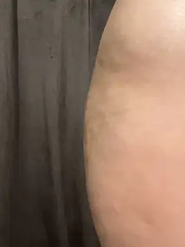 Snapshot of Isabellafantazy chatting on 03-18-25, 09:43 Isabellafantazy online show from 03-18-25, 09:43