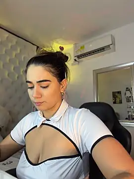 ZarahEvans online show from 05-14-26, 08:50