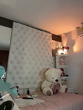 ZarahEvans online show from 02-12-25, 11:20