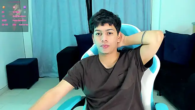 Snapshot of Franco_Rizzo_ chatting on 10-16-25, 05:59 Franco Rizzo  online show from 10-16-25, 05:59