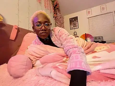 VixenCapri online show from 02-01-26, 09:07