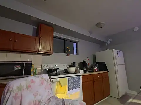 VixenCapri online show from 03-16-26, 03:58