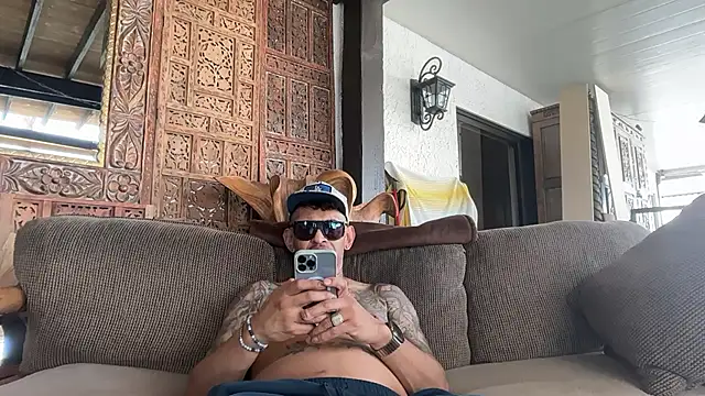 RoodoggXL online show from 02-14-26, 09:26