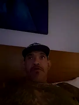 RoodoggXL online show from 11-11-25, 06:47