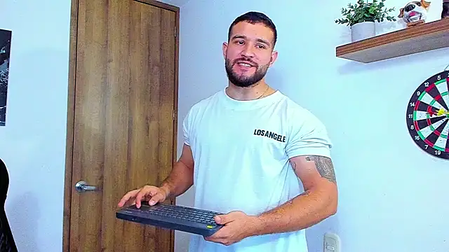 AndrewDiaz online show from 10-03-25, 05:31