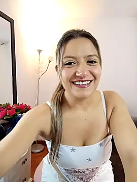 valeriahunter1 online show from 10-24-25, 09:47