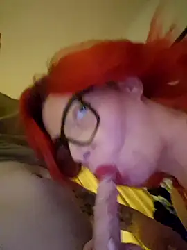 Redvelvet42069 online show from 04-17-26, 12:35