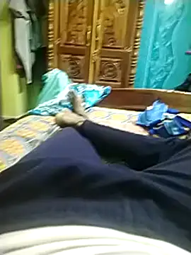 Tamil10inches online show from 12-13-24, 04:27