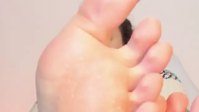 kattypinkk online show from 10-08-25, 02:35