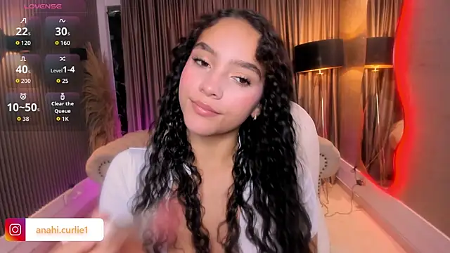 anahi curlie1 online show from 06-24-26, 11:31