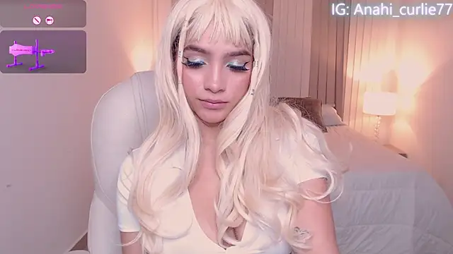 anahi curlie1 online show from 03-15-25, 07:53